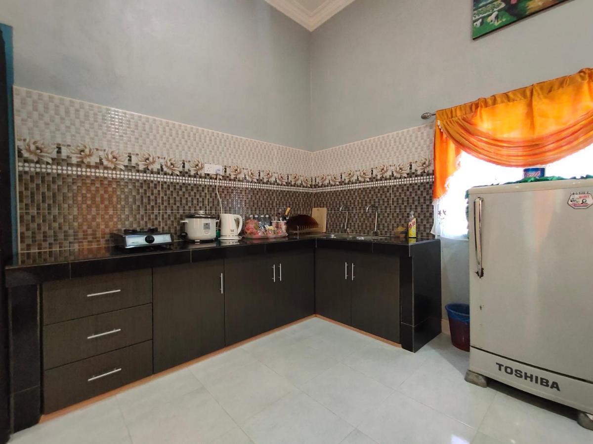 Ku'S Roomstay Pantai Cenang  Extérieur photo